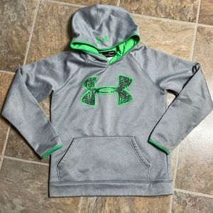 Youth Large Under Armour Sweatshirt
